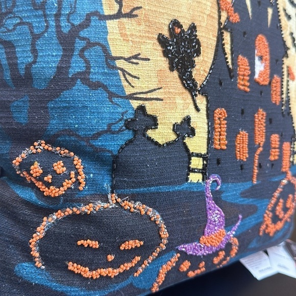 Feelin Spooky Beaded Halloween Pillow Haunted House Ghost Pumpkins Bats Moon NWT - Picture 6 of 11